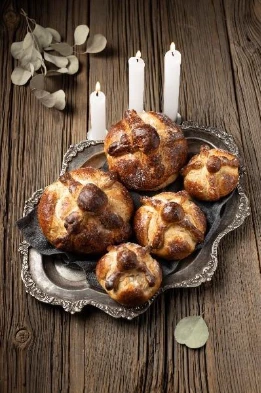 Pan de Fe el domingo de resurrección